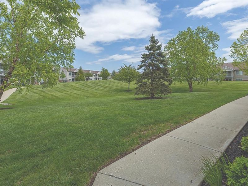 6676 Adena Circle, Hamilton Twp, OH 45039 Photo 4