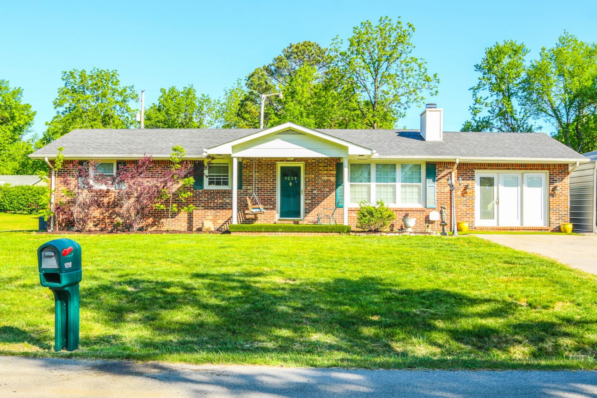 1235 Springdale Dr, Cookeville, TN 38501 Main Photo