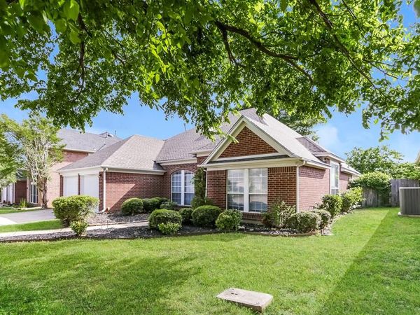 2309 Savannah Drive, Mansfield, TX 76063