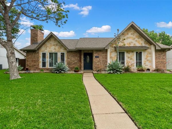 245 Creekside Lane, Coppell, TX 75019