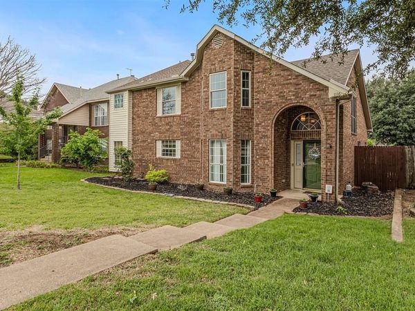 1116 Heather Lane, Carrollton, TX 75010