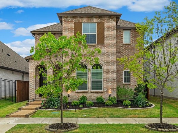 1004 Goldenrod Drive , Crowley, TX 76036