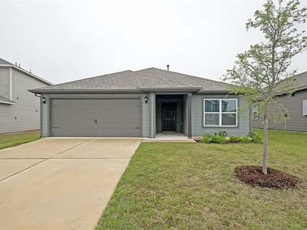 13519 Beaverhead Street, Ponder, TX 76259