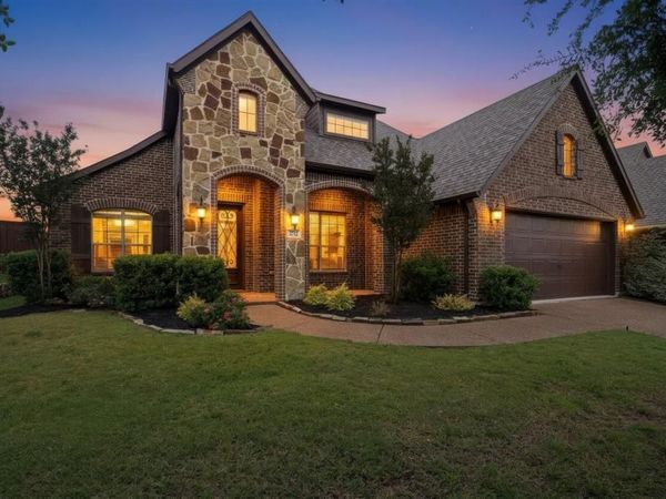 2712 Spanish Oak Trail, Wylie, TX 75098