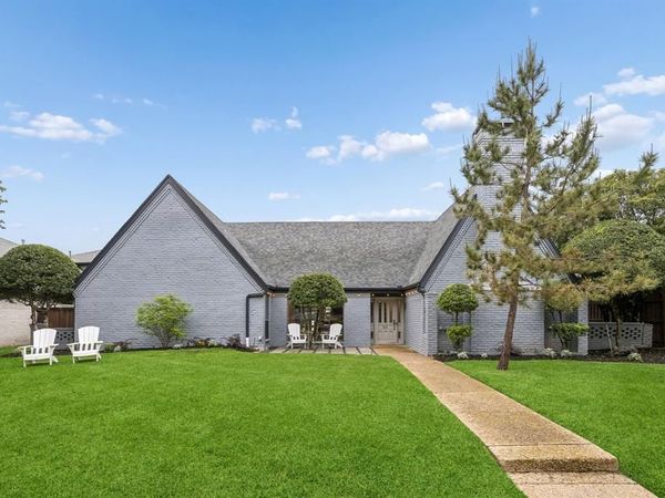 9216 Middle Glen Drive, Dallas, TX 75243