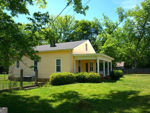 88 Old Macon Road, Hillsboro, GA 31038