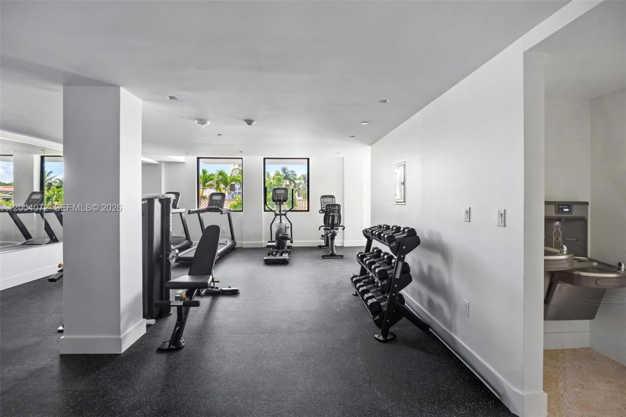 2829 Indian Creek Dr , Unit 1002, Miami Beach, FL 33140 Photo