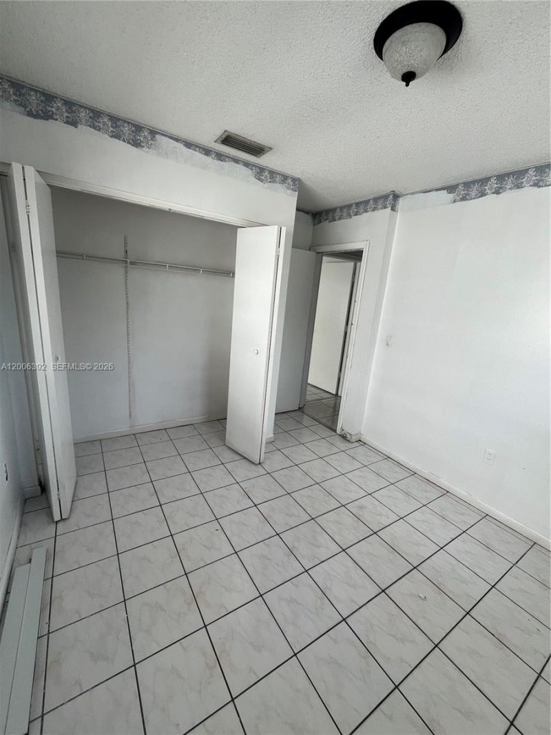 334 E 21st St , Unit 5, Hialeah, FL 33010 Photo