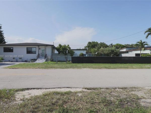 6595 SW 31st St, Miami, FL 33155