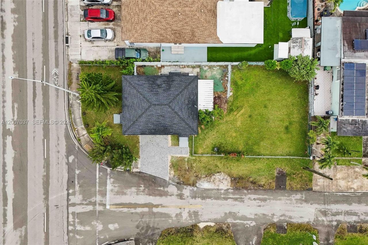 6595 SW 31st St, Miami, FL 33155 Photo