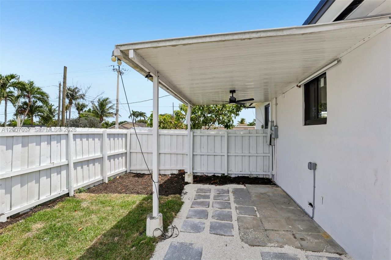 6595 SW 31st St, Miami, FL 33155 Photo