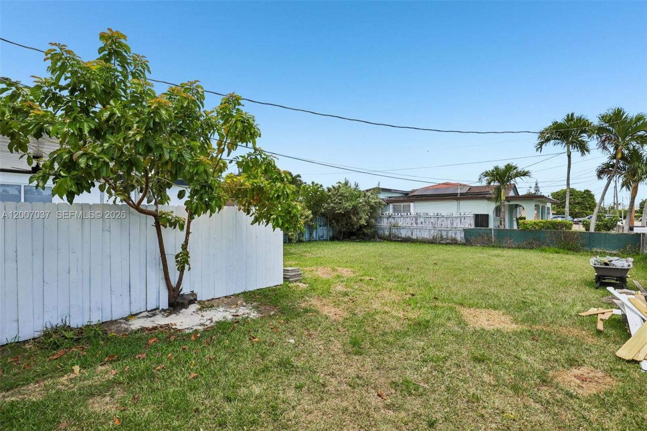 6595 SW 31st St, Miami, FL 33155 Photo