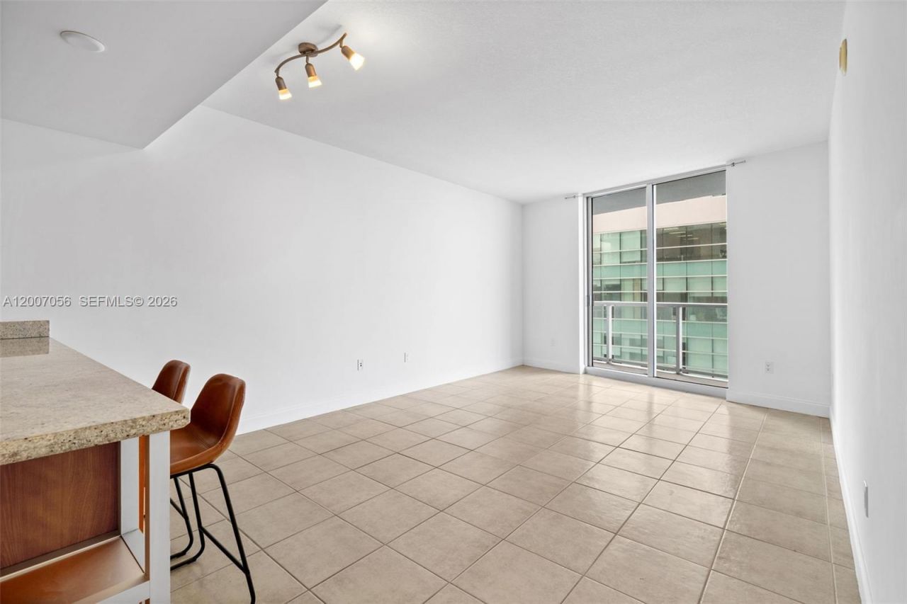 185 SW 7th St , Unit 1710, Miami, FL 33130 Photo