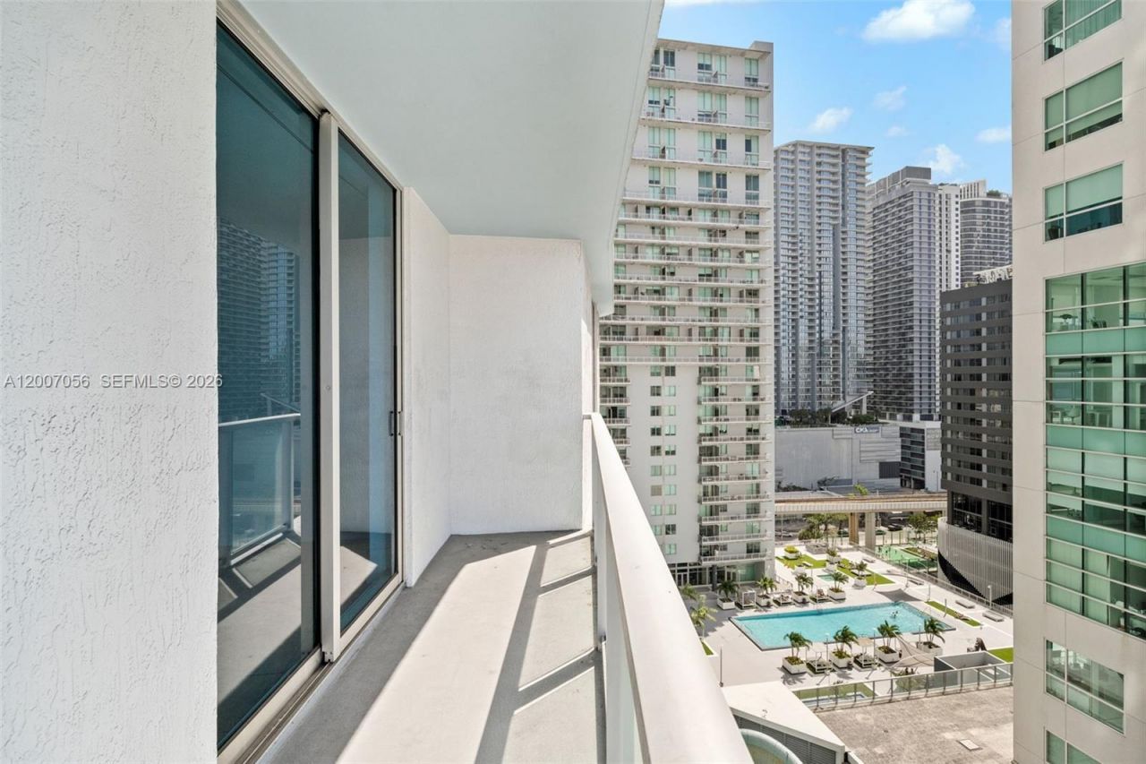 185 SW 7th St , Unit 1710, Miami, FL 33130 Photo