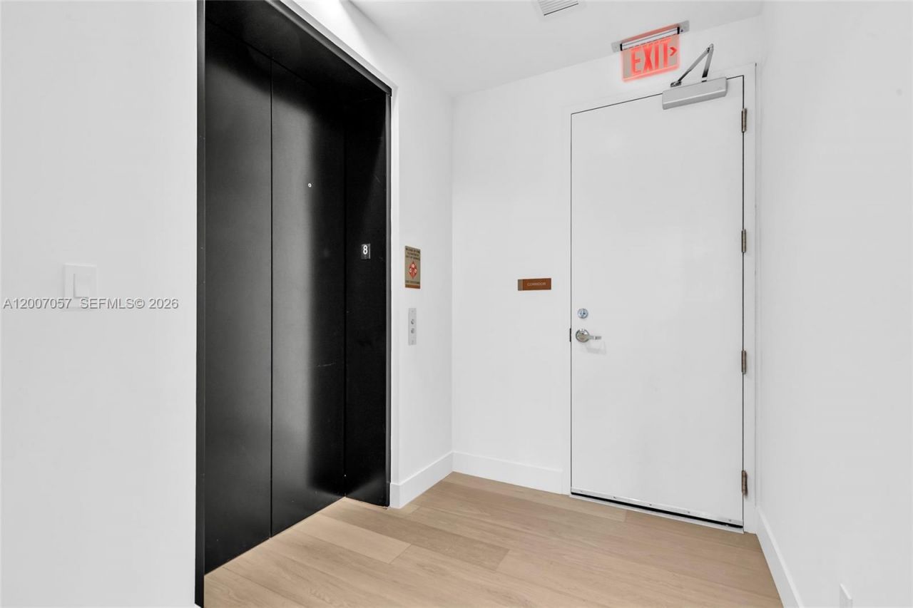175 SE 25 Road, Unit 803, Miami, FL 33129 Photo
