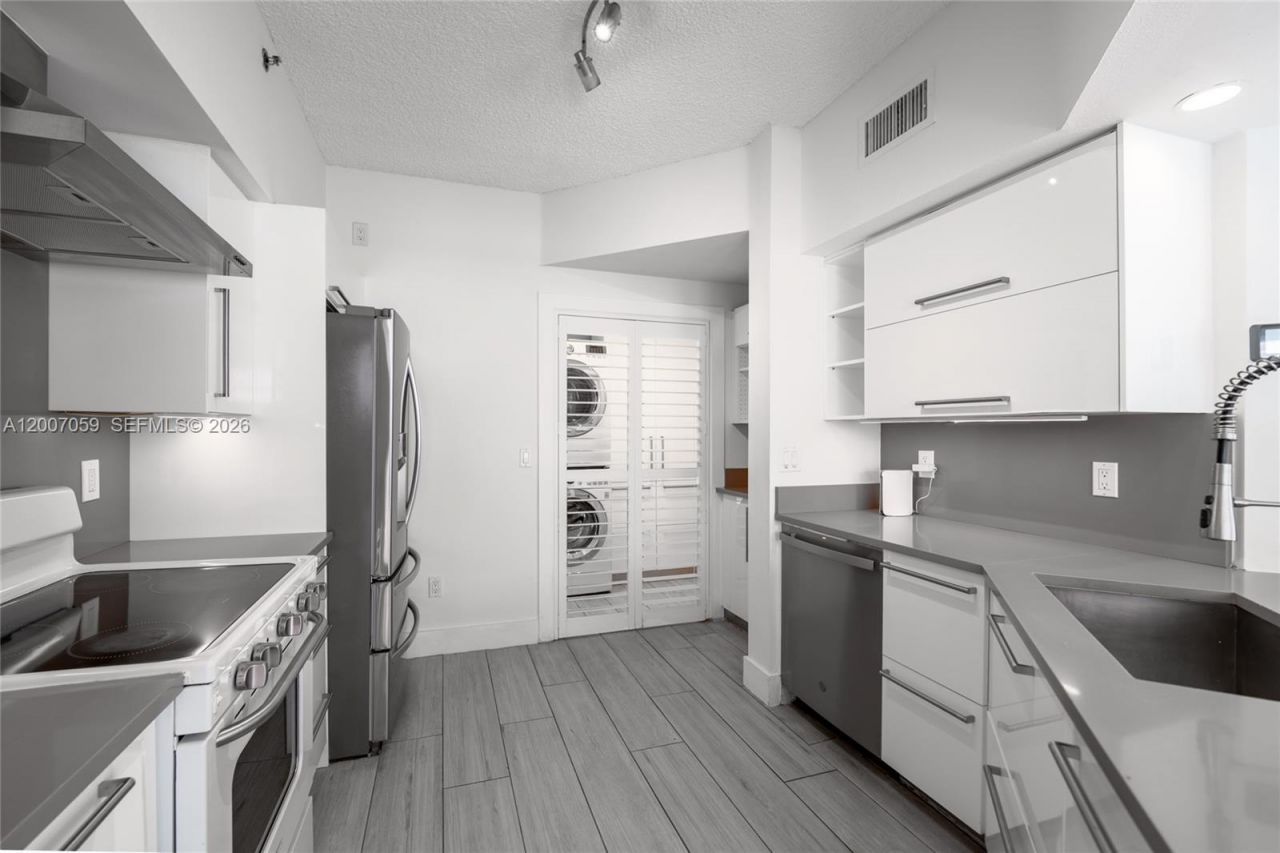 3245 NE 184th St, Unit 13109, Aventura, FL 33160 Photo