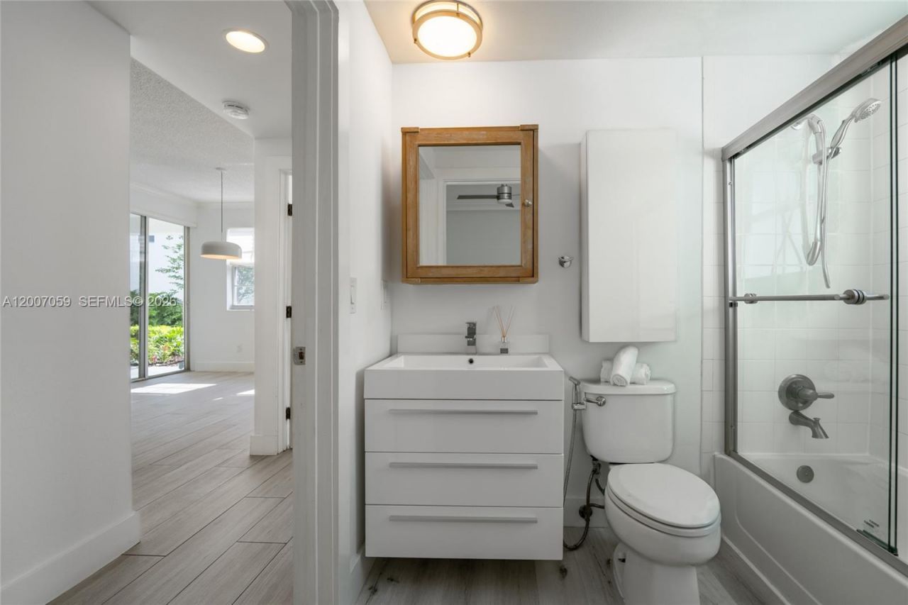 3245 NE 184th St, Unit 13109, Aventura, FL 33160 Photo