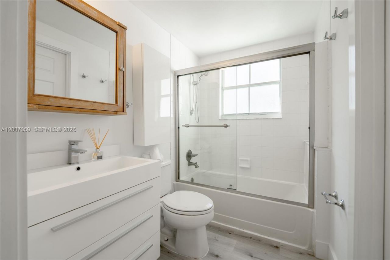 3245 NE 184th St, Unit 13109, Aventura, FL 33160 Photo