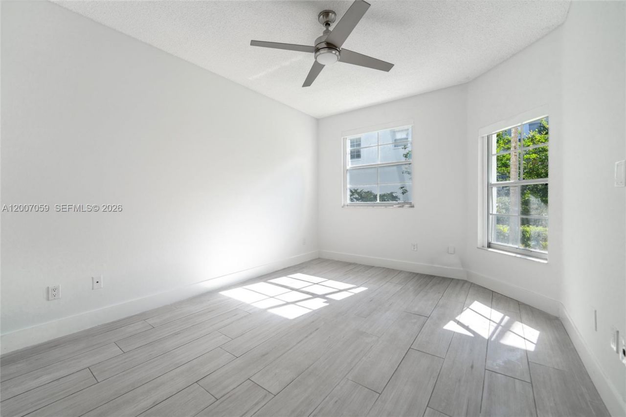 3245 NE 184th St, Unit 13109, Aventura, FL 33160 Photo