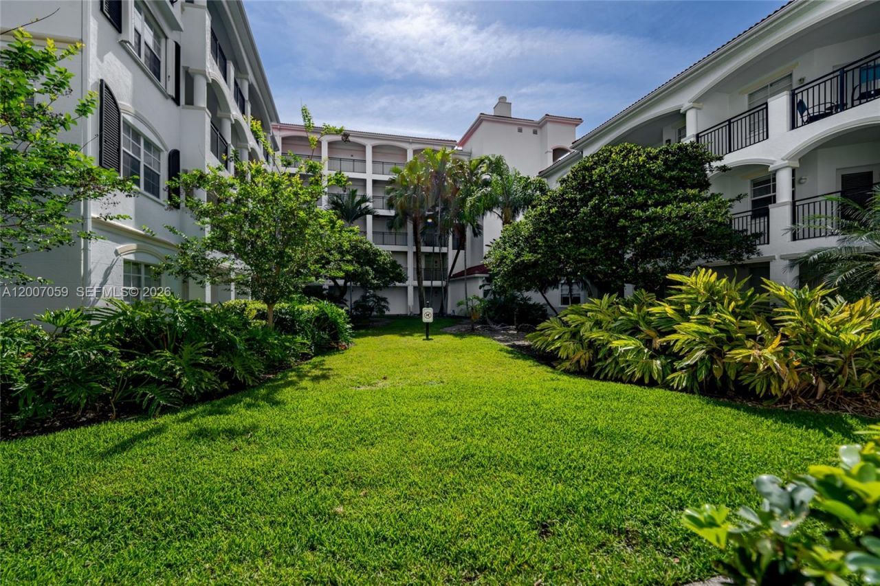 3245 NE 184th St, Unit 13109, Aventura, FL 33160 Photo
