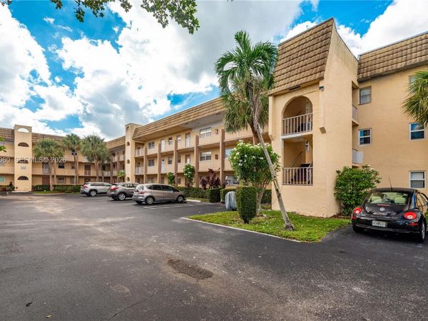 8345 Sunrise Lakes Blvd , Unit 210, Sunrise, FL 33322