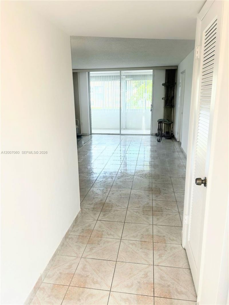 8345 Sunrise Lakes Blvd , Unit 210, Sunrise, FL 33322 Photo