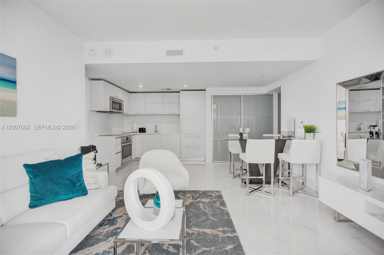1300 S Miami Ave, Unit 1407, Miami, FL 33130 Photo