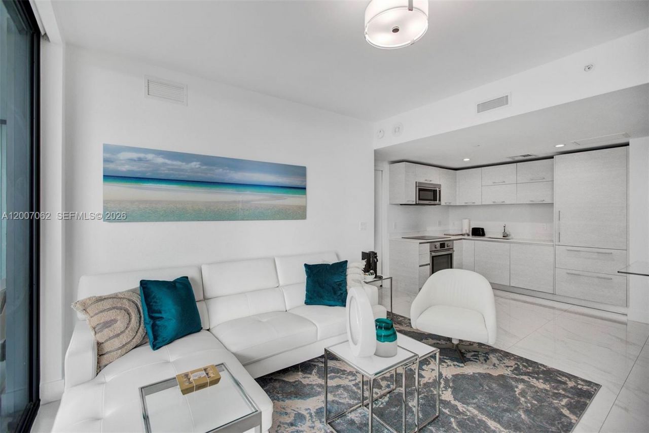 1300 S Miami Ave, Unit 1407, Miami, FL 33130 Photo