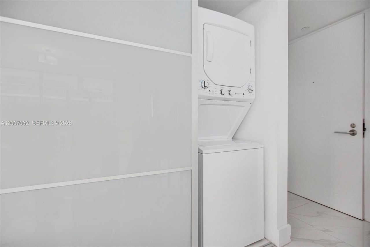 1300 S Miami Ave, Unit 1407, Miami, FL 33130 Photo