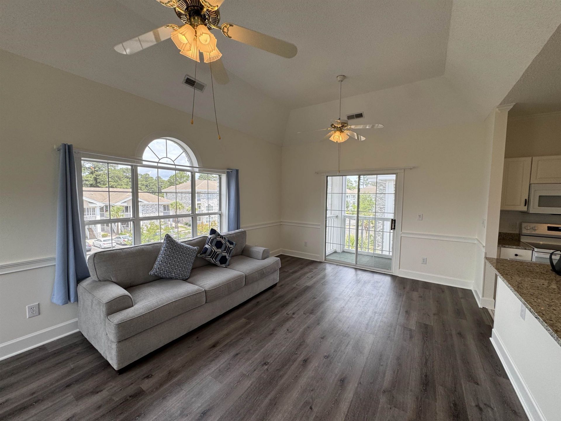 4765 Wild Iris Dr. Photo 15