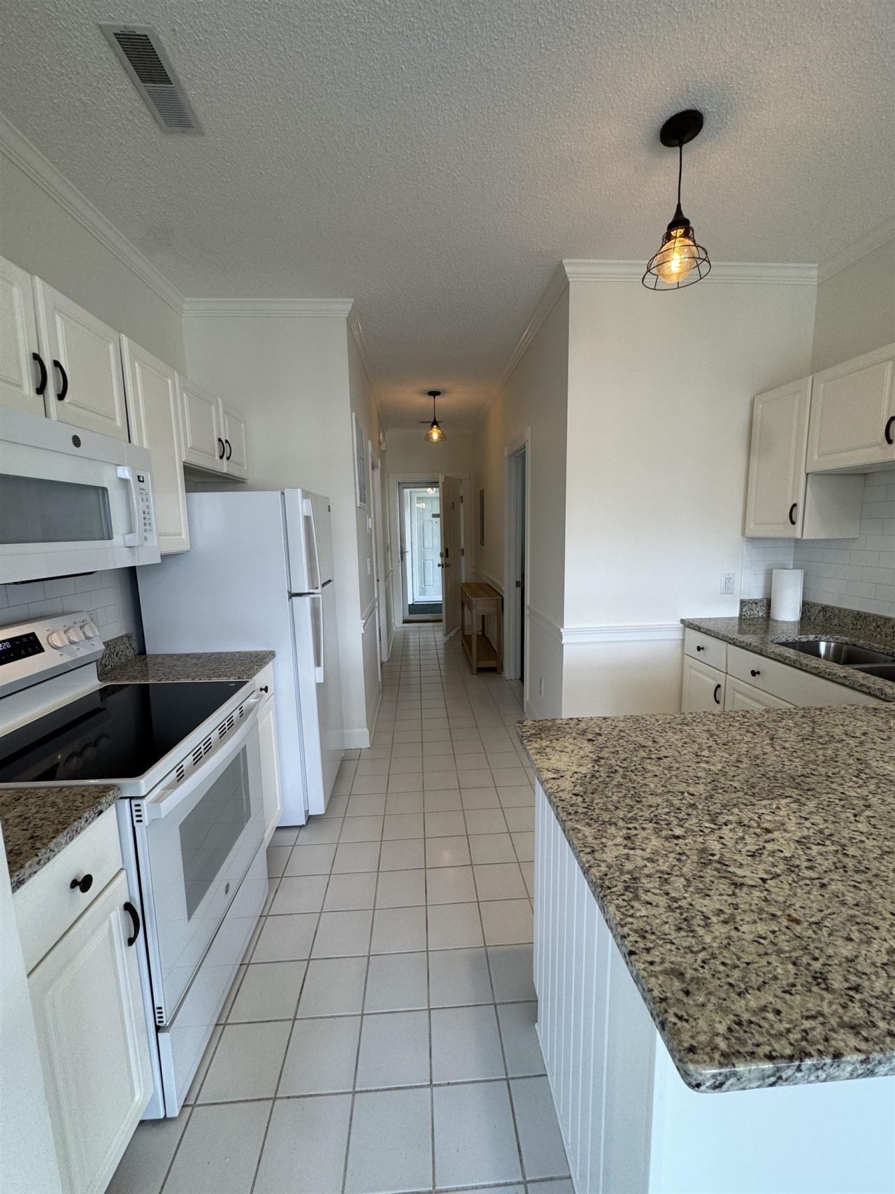 4765 Wild Iris Dr. Photo 7