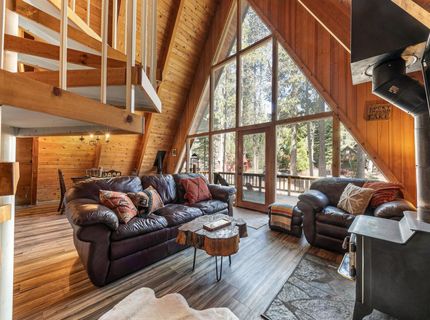 15685 Pine Street, Truckee, CA 96161 Photo