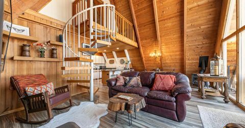 15685 Pine Street, Truckee, CA 96161 Photo