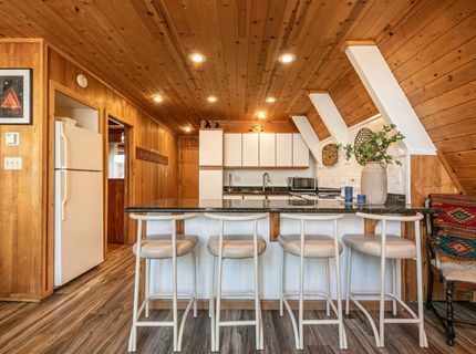15685 Pine Street, Truckee, CA 96161 Photo