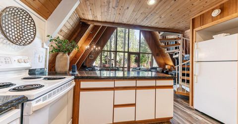 15685 Pine Street, Truckee, CA 96161 Photo
