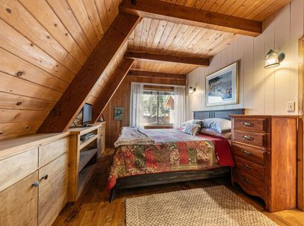 15685 Pine Street, Truckee, CA 96161 Photo