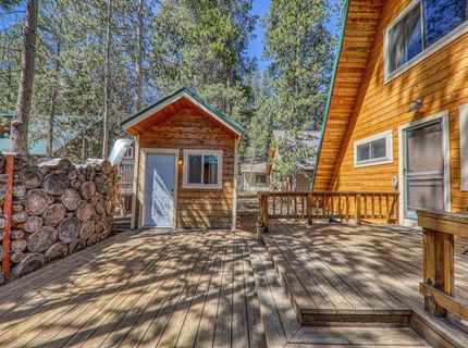 15685 Pine Street, Truckee, CA 96161 Photo