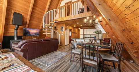 15685 Pine Street, Truckee, CA 96161 Photo