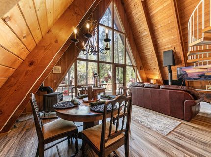 15685 Pine Street, Truckee, CA 96161 Photo