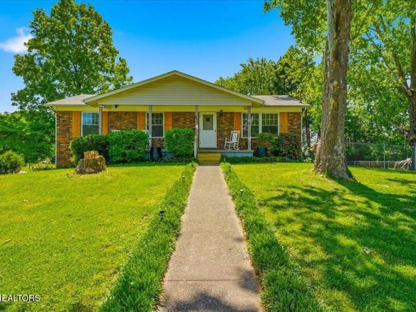 3100 NW Sycamore View Court, Knoxville, TN 37921