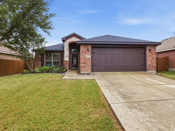4003 Gabi Avenue, Heartland, TX 75126
