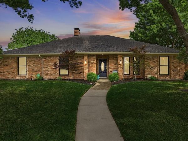 1209 O Shannon Lane , Garland, TX 75044