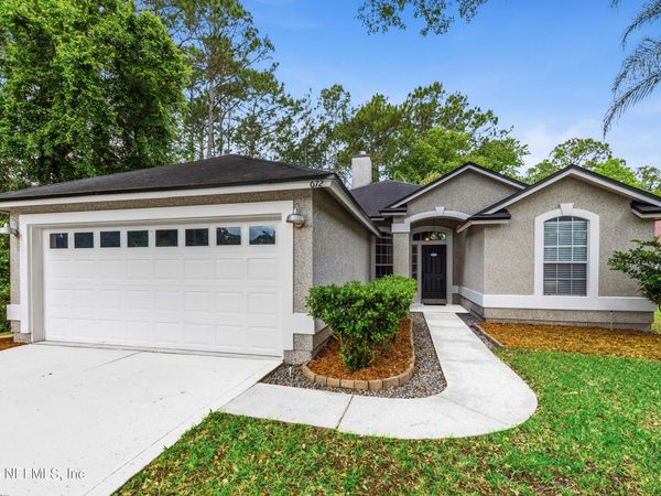 672 LOCKWOOD Lane, St. Johns, FL 32259