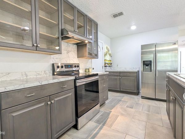 4065 DELLWOOD Avenue, Jacksonville, FL 32205
