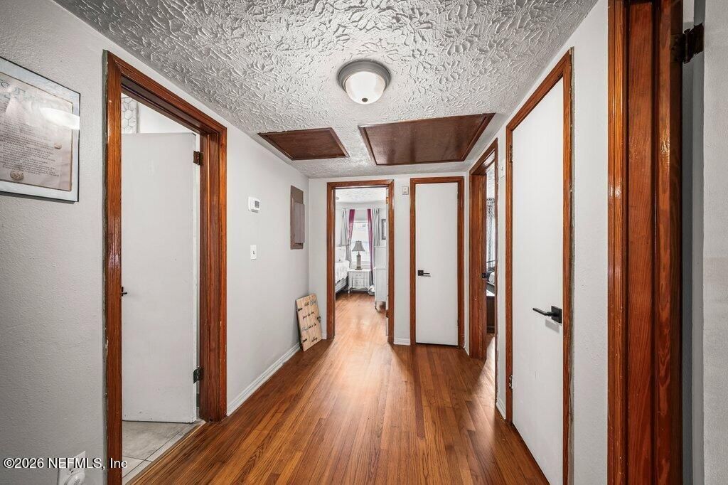 5810 Cherry Laurel Drive, Jacksonville, FL 32210 Photo