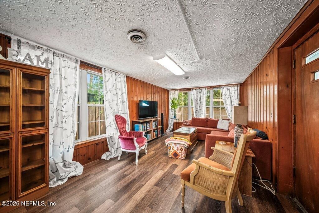 5810 Cherry Laurel Drive, Jacksonville, FL 32210 Photo