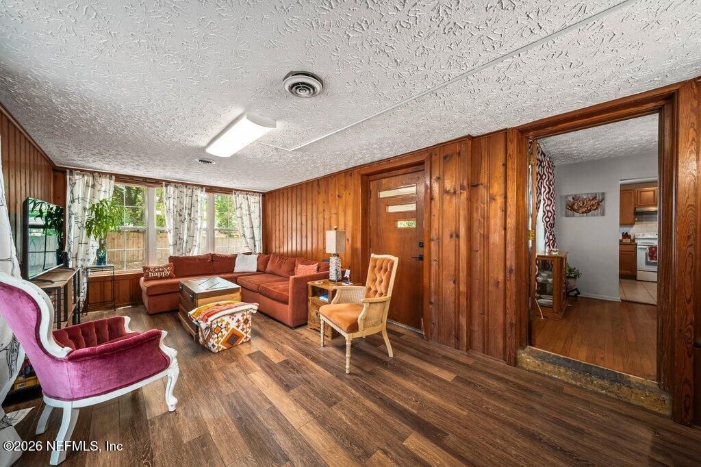 5810 Cherry Laurel Drive, Jacksonville, FL 32210 Photo