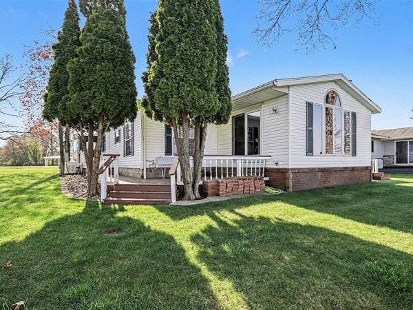 60378 Custer Valley Road, Colon, MI 49040