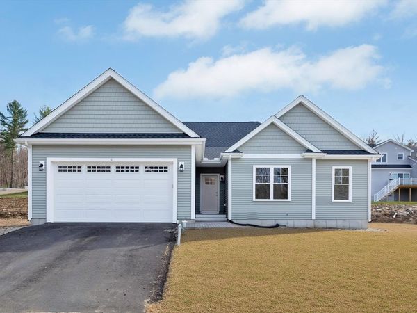 8 Weber Farm Road, Unit 8, Wrentham, MA 01568