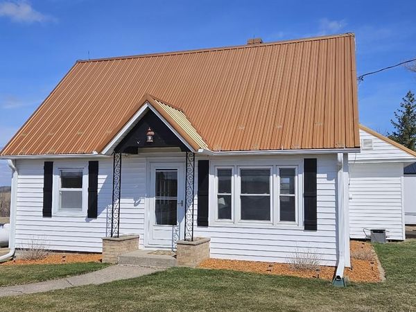 1458 W County Road G, Elmwood, WI 54740